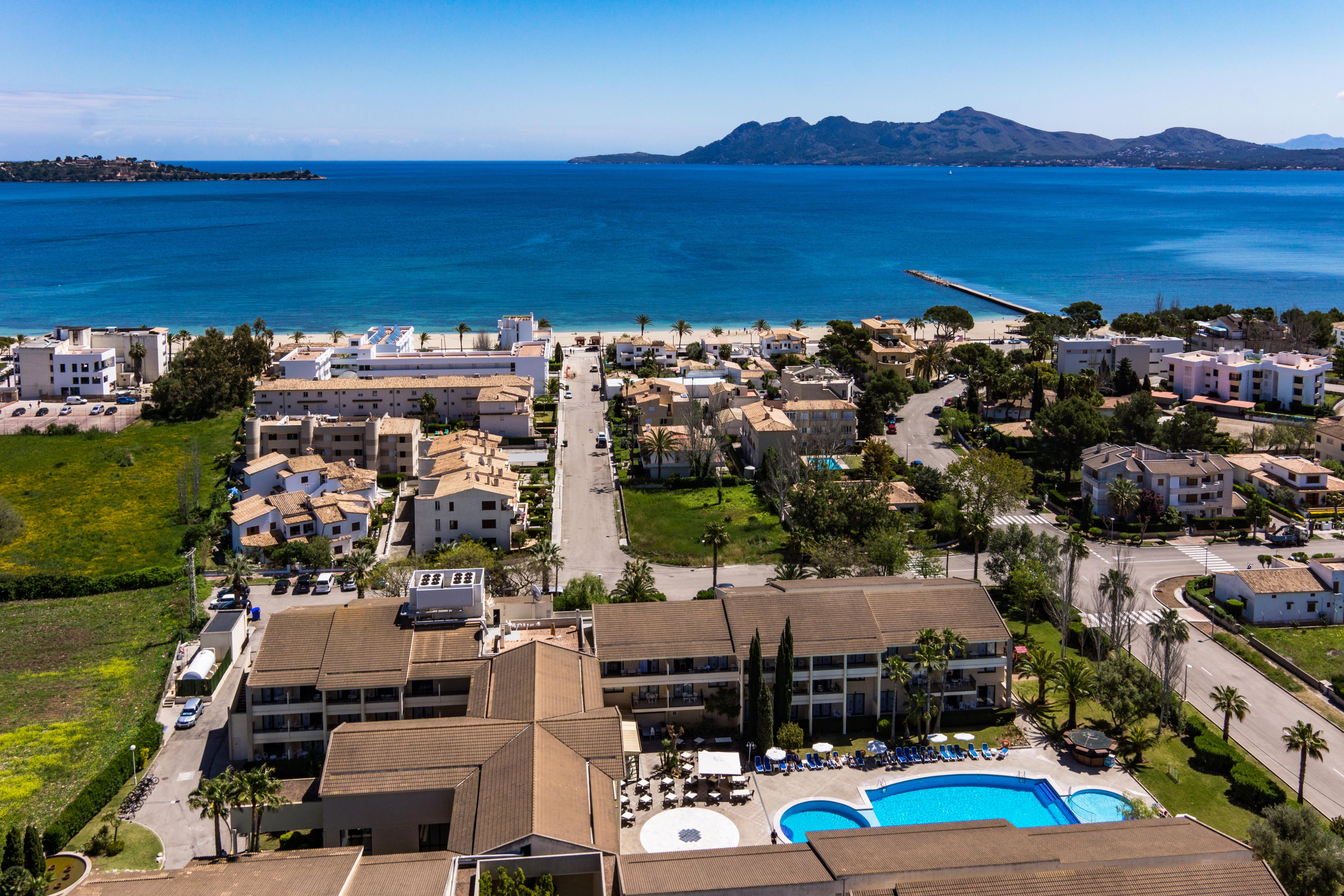 Hotel Bahia Pollensa Port de Pollenca Exterior photo